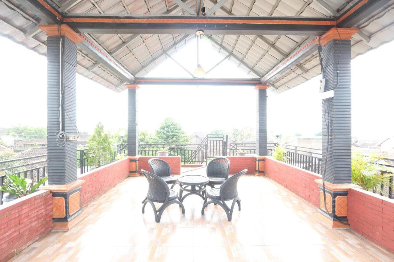Oyo 92629 Pondok Kawandya Karanganyar  المظهر الخارجي الصورة