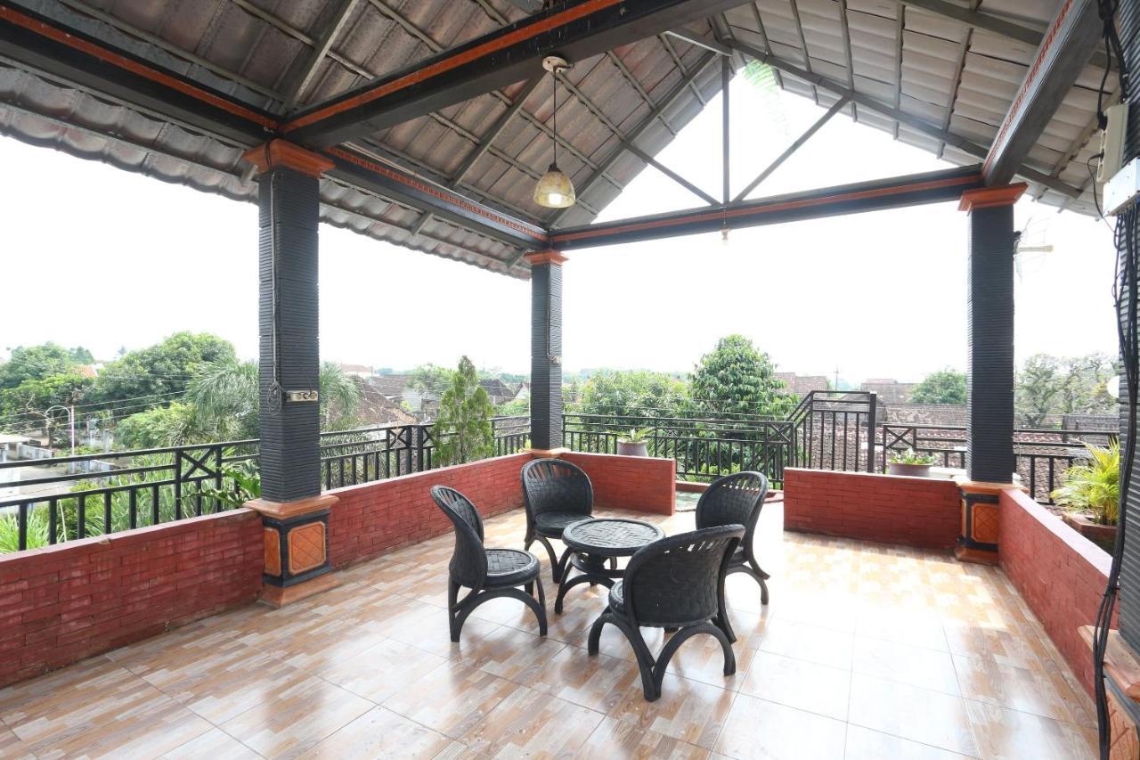 Oyo 92629 Pondok Kawandya Karanganyar  المظهر الخارجي الصورة